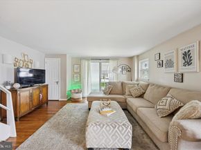 2831 Chase Road, Philadelphia PA 19152