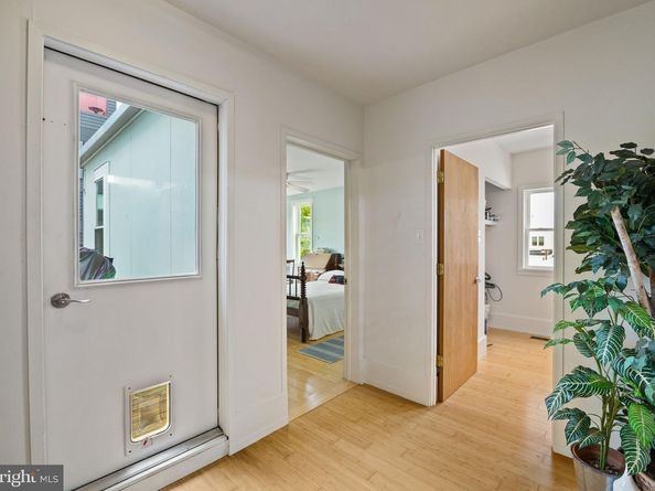 1226 Leopard Street D, Philadelphia PA 19125