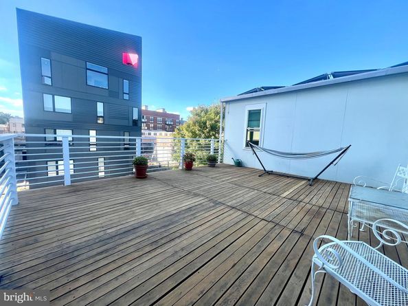 1226 Leopard Street D, Philadelphia PA 19125