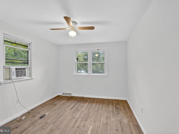 389 Mckinley Avenue, Morrisville PA 19067