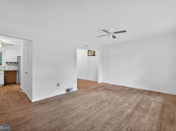 389 Mckinley Avenue, Morrisville PA 19067