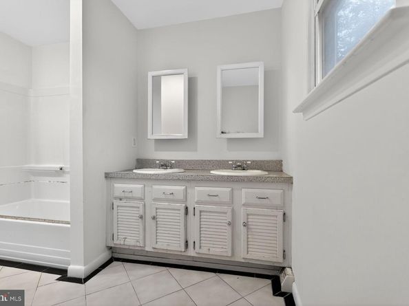 389 Mckinley Avenue, Morrisville PA 19067