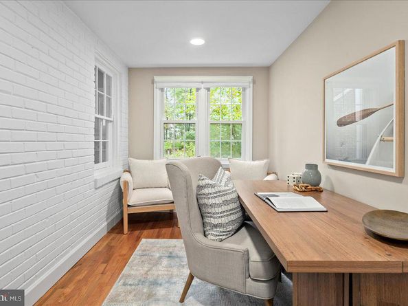 1134 N Harrison Street, Arlington VA 22205