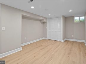 1134 N Harrison Street, Arlington VA 22205