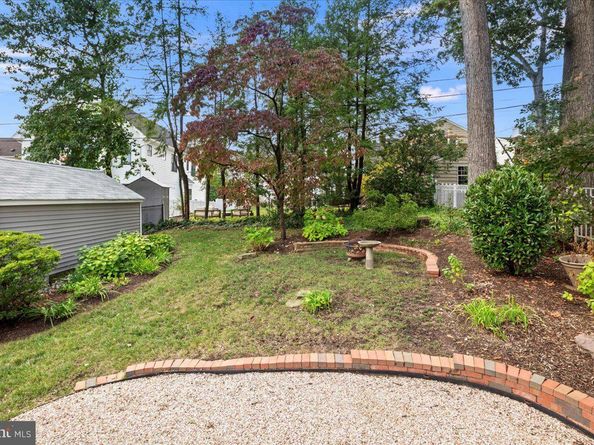 1134 N Harrison Street, Arlington VA 22205
