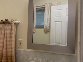 1006 S Greenthorn Avenue, Sterling VA 20164