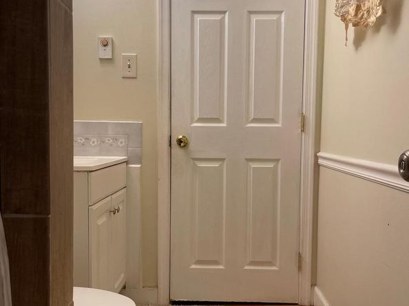 1006 S Greenthorn Avenue, Sterling VA 20164