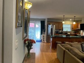 1006 S Greenthorn Avenue, Sterling VA 20164