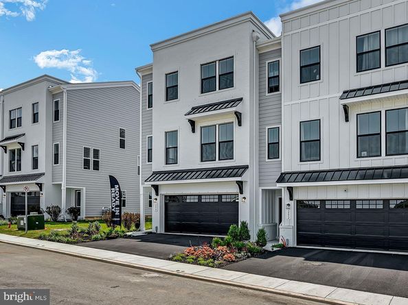 254 River Trail Circle, King Of Prussia PA 19406