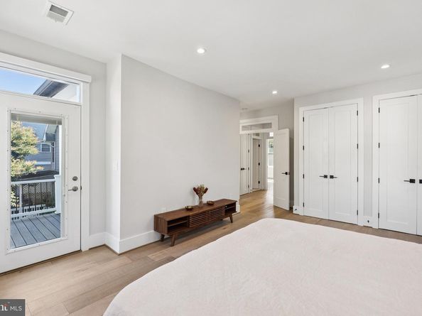 1207 Delafield Place NW, Washington DC 20011