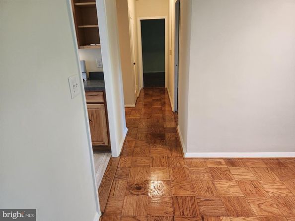 3721 Gunston Road, Alexandria VA 22302