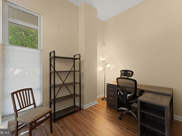 355 I Street SW S104, Washington DC 20024