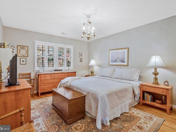 7724 Desdemona Court, Mclean VA 22102