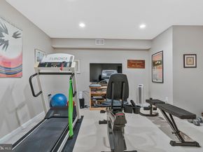 7724 Desdemona Court, Mclean VA 22102