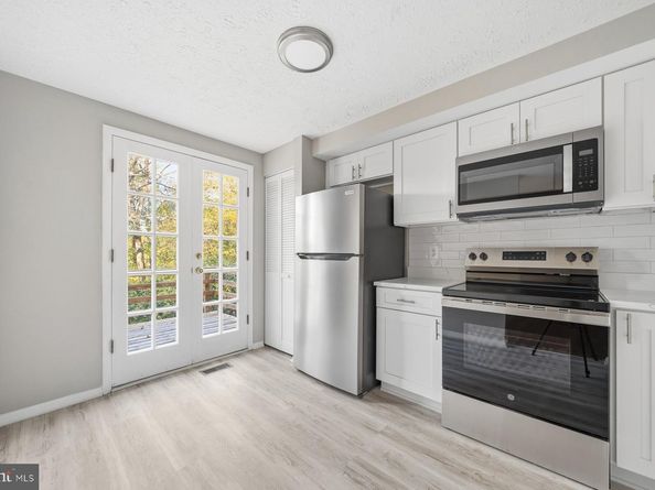 2838 Raymond Court, Falls Church VA 22042