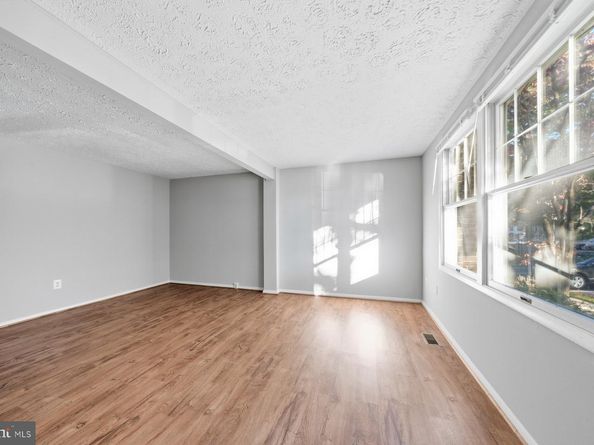 2838 Raymond Court, Falls Church VA 22042