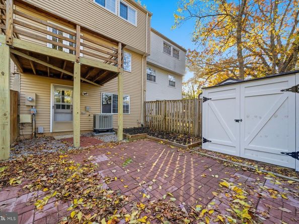 2838 Raymond Court, Falls Church VA 22042