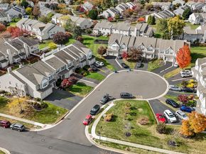 102 Broadleaf Place, Newtown PA 18940