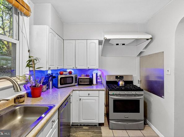 4314 Pine Street, Philadelphia PA 19104