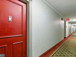 1225 Martha Custis Drive 919, Alexandria VA 22302