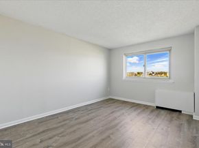 1225 Martha Custis Drive 919, Alexandria VA 22302