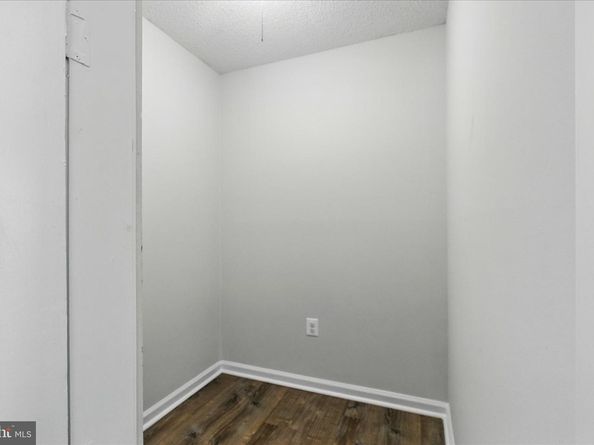 1225 Martha Custis Drive 919, Alexandria VA 22302