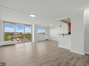 1225 Martha Custis Drive 919, Alexandria VA 22302