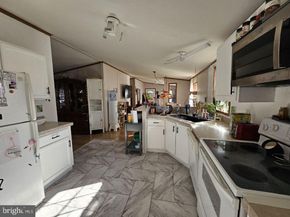 2304 Brownsville Road L22, Feasterville Trevose PA 19053