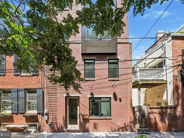 303 Pemberton Street, Philadelphia PA 19147