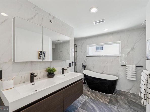 303 Pemberton Street, Philadelphia PA 19147