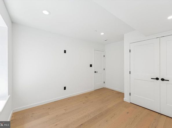 303 Pemberton Street, Philadelphia PA 19147