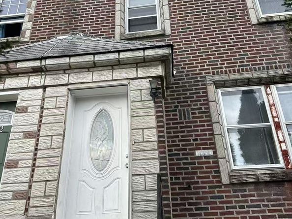 1350 Greeby Street, Philadelphia PA 19111