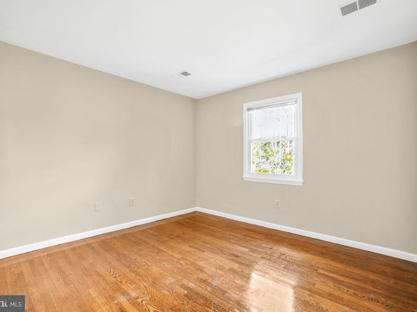 6871 Churchill Road, Mclean VA 22101