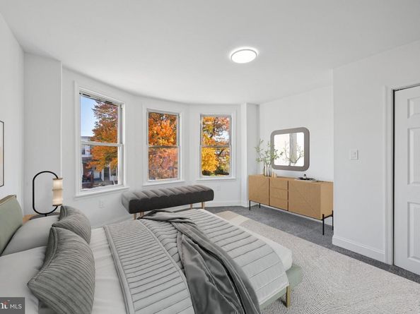 211 Cedar Avenue, Holmes PA 19043