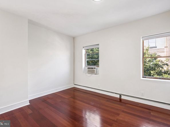 2010 Ogden Street, Philadelphia PA 19130