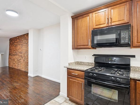 2010 Ogden Street, Philadelphia PA 19130