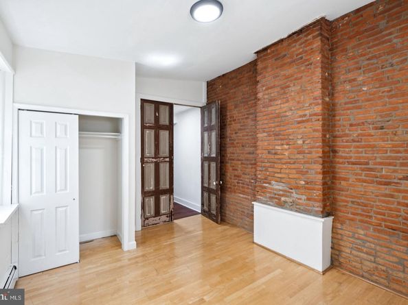 2010 Ogden Street, Philadelphia PA 19130