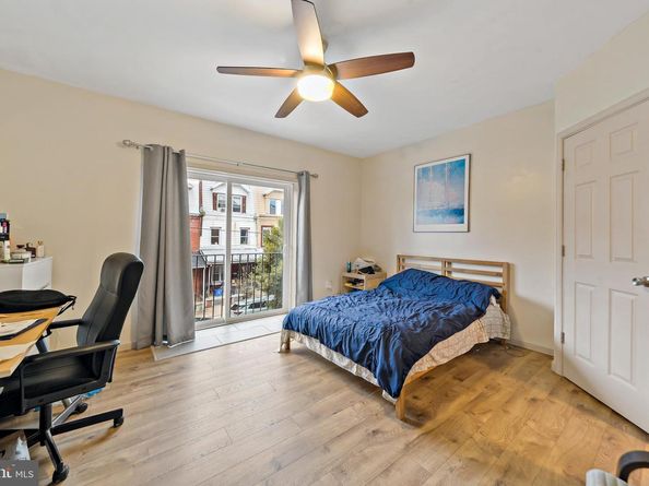 653 N 33rd Street, Philadelphia PA 19104