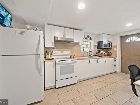 653 N 33rd Street, Philadelphia PA 19104