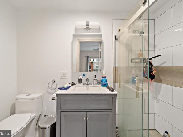 653 N 33rd Street, Philadelphia PA 19104