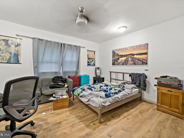 653 N 33rd Street, Philadelphia PA 19104