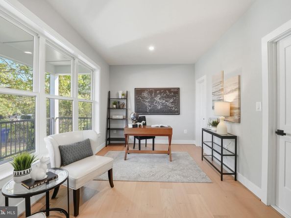 3218 Blundell Road, Falls Church VA 22042