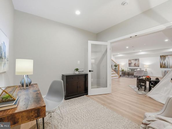 3218 Blundell Road, Falls Church VA 22042