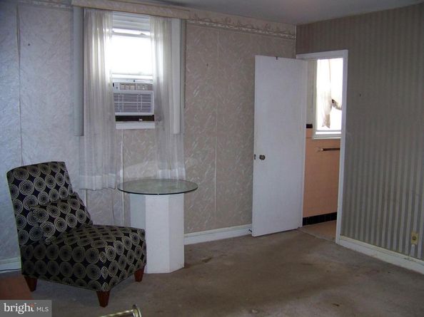 6484 Anderson Street, Philadelphia PA 19119