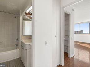 1326 Spruce Street 1506, Philadelphia PA 19107