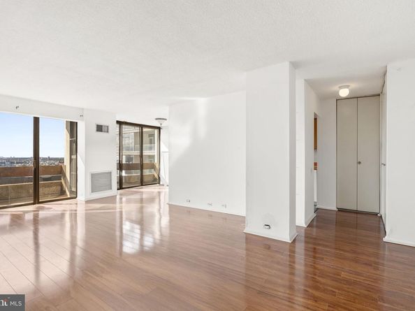 1326 Spruce Street 1506, Philadelphia PA 19107