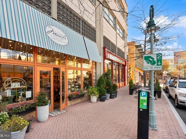 2592 S Arlington Mill Drive 7, Arlington VA 22206