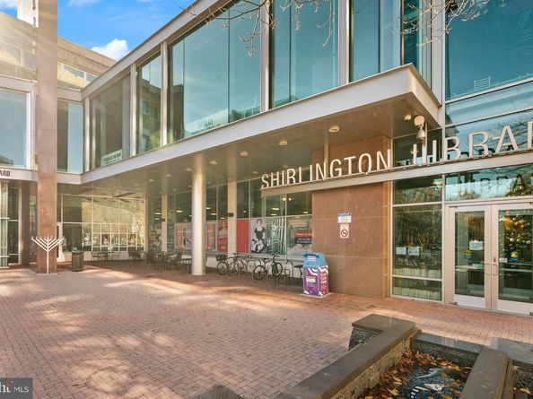 2592 S Arlington Mill Drive 7, Arlington VA 22206