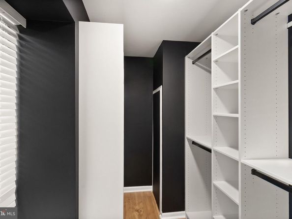 2592 S Arlington Mill Drive 7, Arlington VA 22206