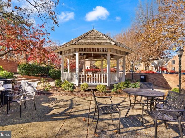 2592 S Arlington Mill Drive 7, Arlington VA 22206